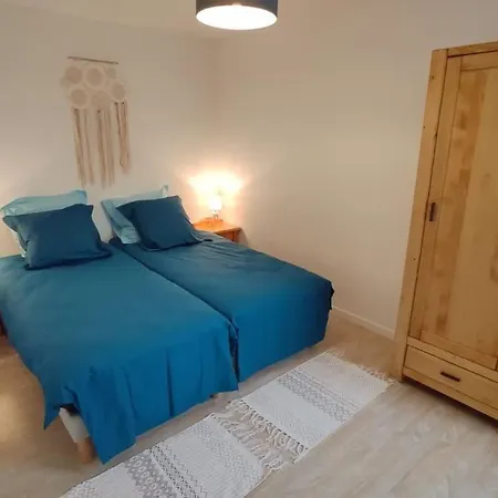T3 Classe Trois Etoiles Au Calme De Plain-pied Au Centre Avec Vue Sur Montagne, Annecy A Proximite *